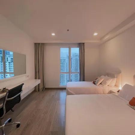 Lux Suites Kl City Pavilion Bukit Bintang With Infinity Pool Kuala Lumpur Exterior photo