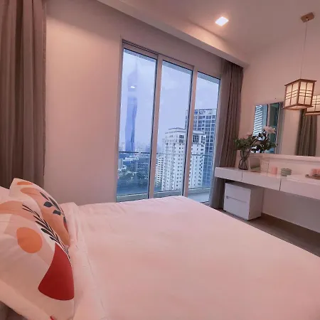 Lux Suites Kl City Pavilion Bukit Bintang With Infinity Pool Kuala Lumpur Exterior photo