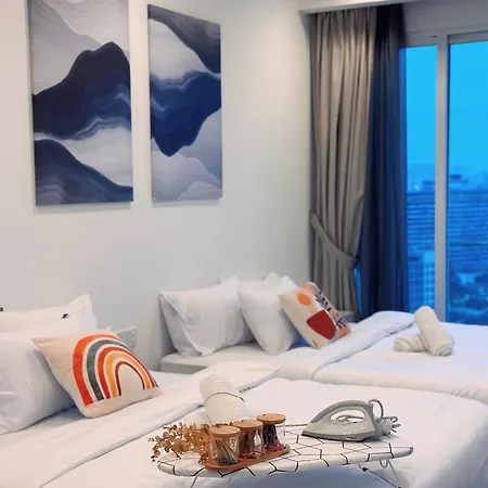 Lux Suites Kl City Pavilion Bukit Bintang With Infinity Pool Kuala Lumpur Exterior photo