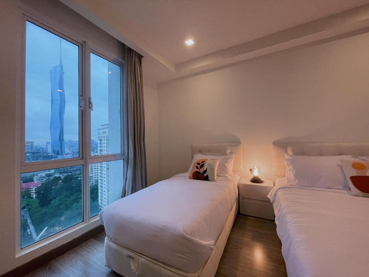 Lux Kl Pavilion Bukit Bintang With Infinity Pool *