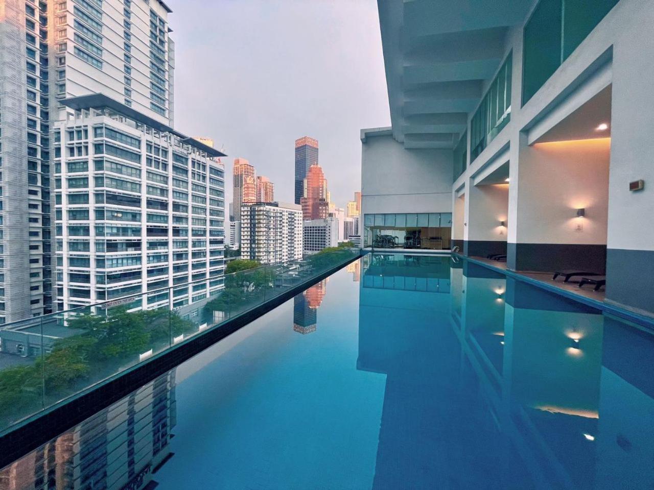 Lux Kl Pavilion Bukit Bintang With Infinity Pool * Kuala Lumpur